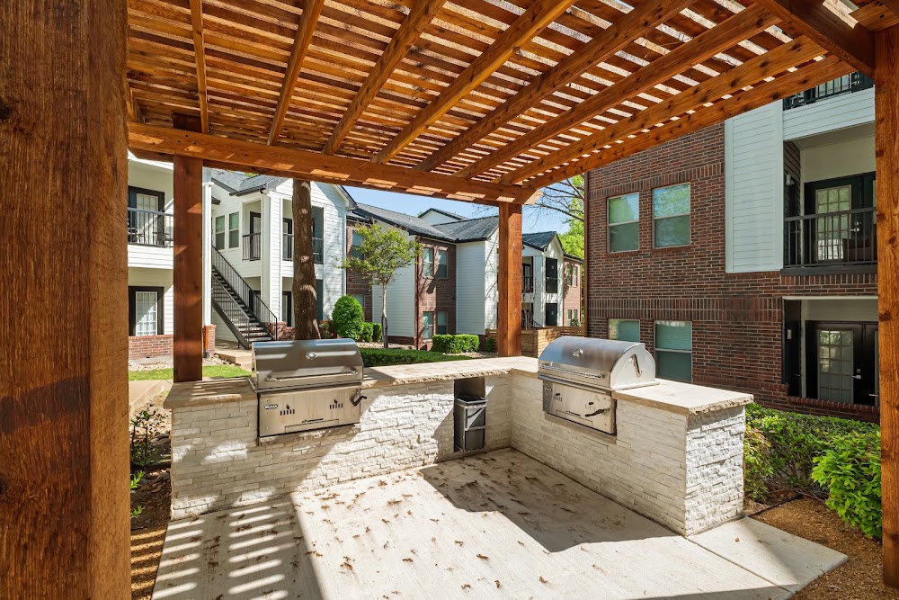 Larkin Apartment Homes